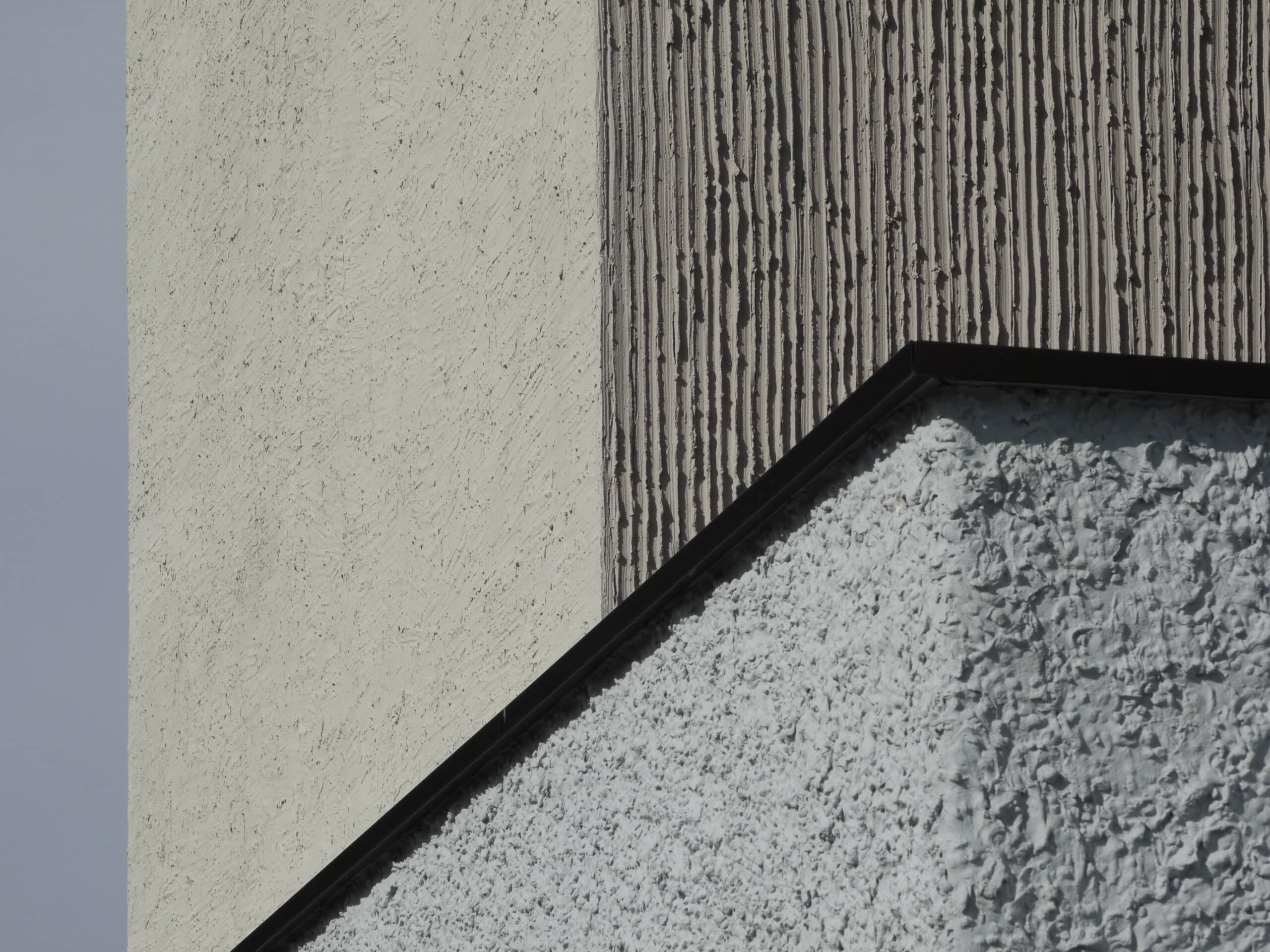 Brüstung Pausenhalle