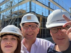 29. Juli 2020: «Architektur-Selfie» mit Bauherr und Architekten